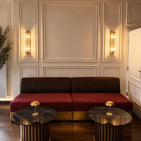 Nare Hotel