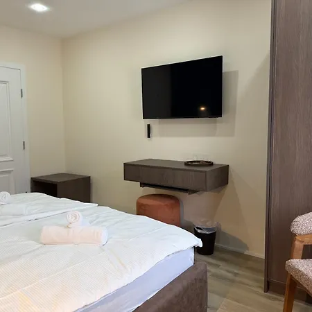 Hotel Nare